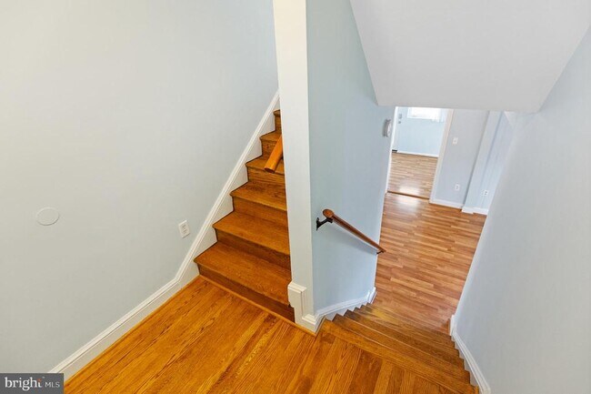 Foto del edificio - 1611 Ballard St