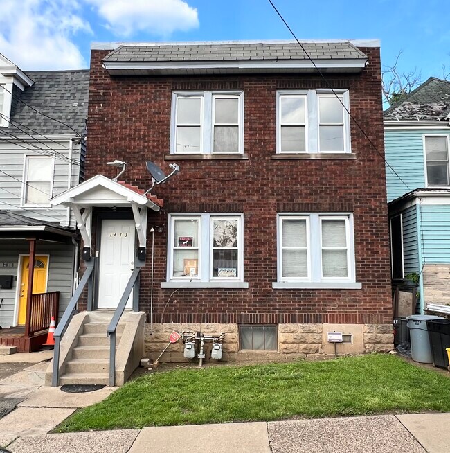 Parte frontal de la estructura - 1413 Margaret St