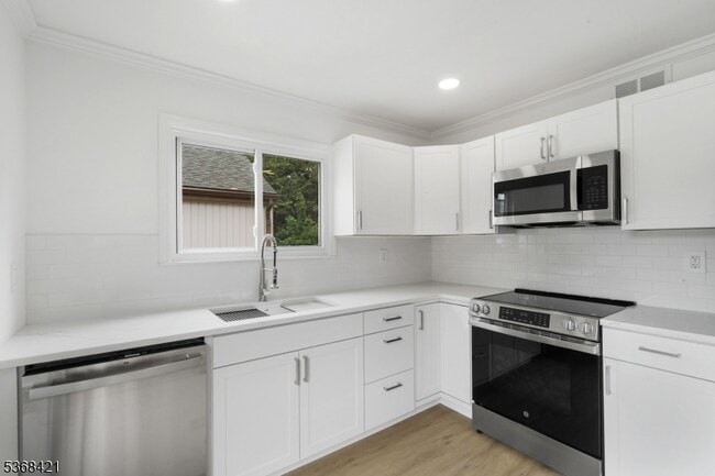 Building Photo - 116 Alpine Ct