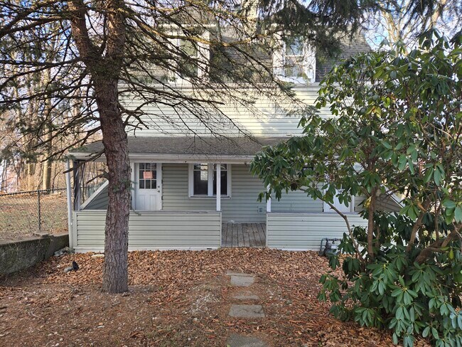 Building Photo - 508 Romine Ave