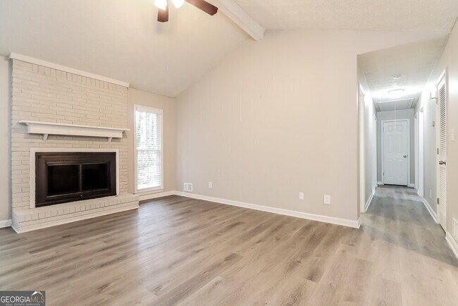 Building Photo - 1609 Sugar Plum Dr SW
