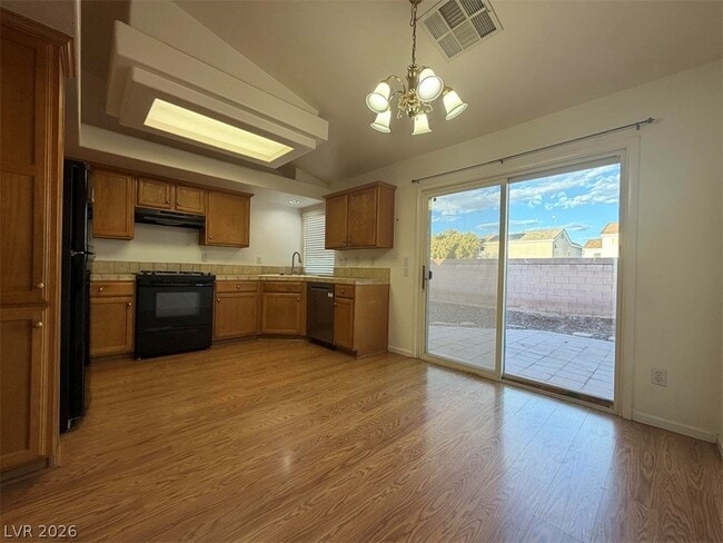 Foto del edificio - 7638 Magic Cove Ct