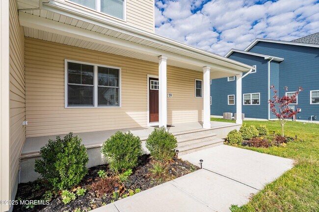 Building Photo - 19 Patrick Ct