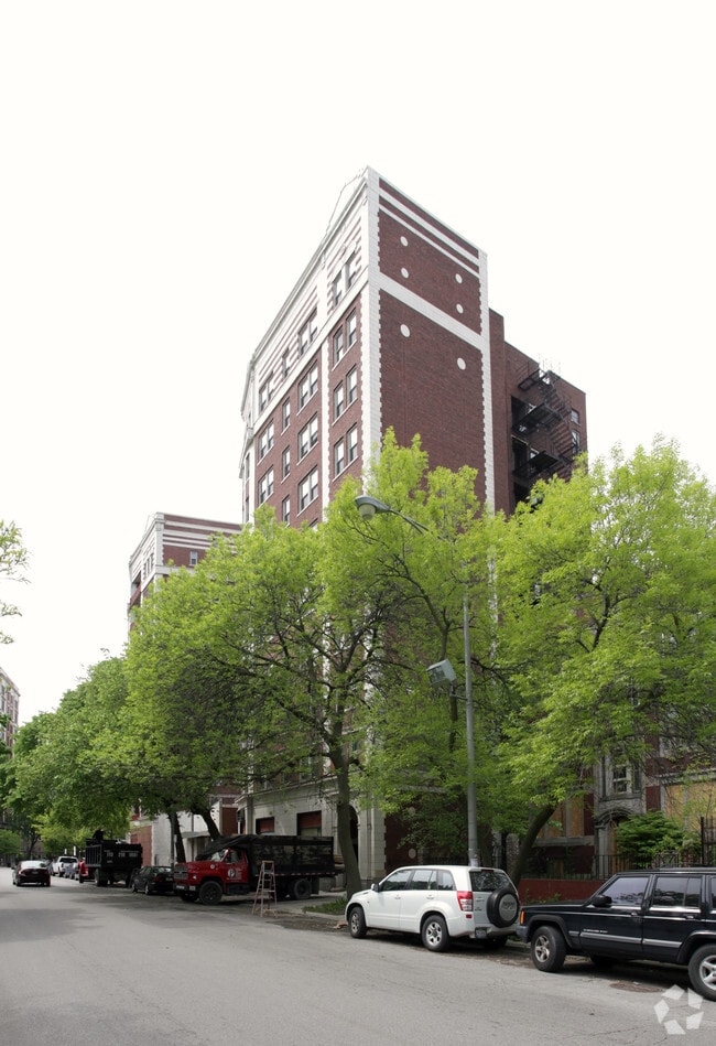 Building Photo - East Park Tower