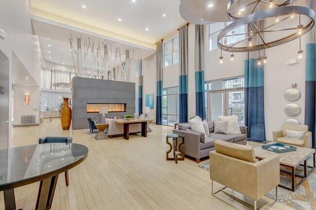 Building Photo - 2140 Medical District Dr