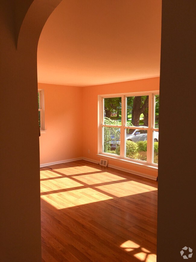 Apartments near Station Square in Oaks, PA Page 6