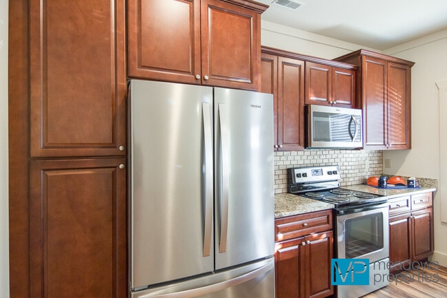 Kitchen - 188 Copper Springs Cir