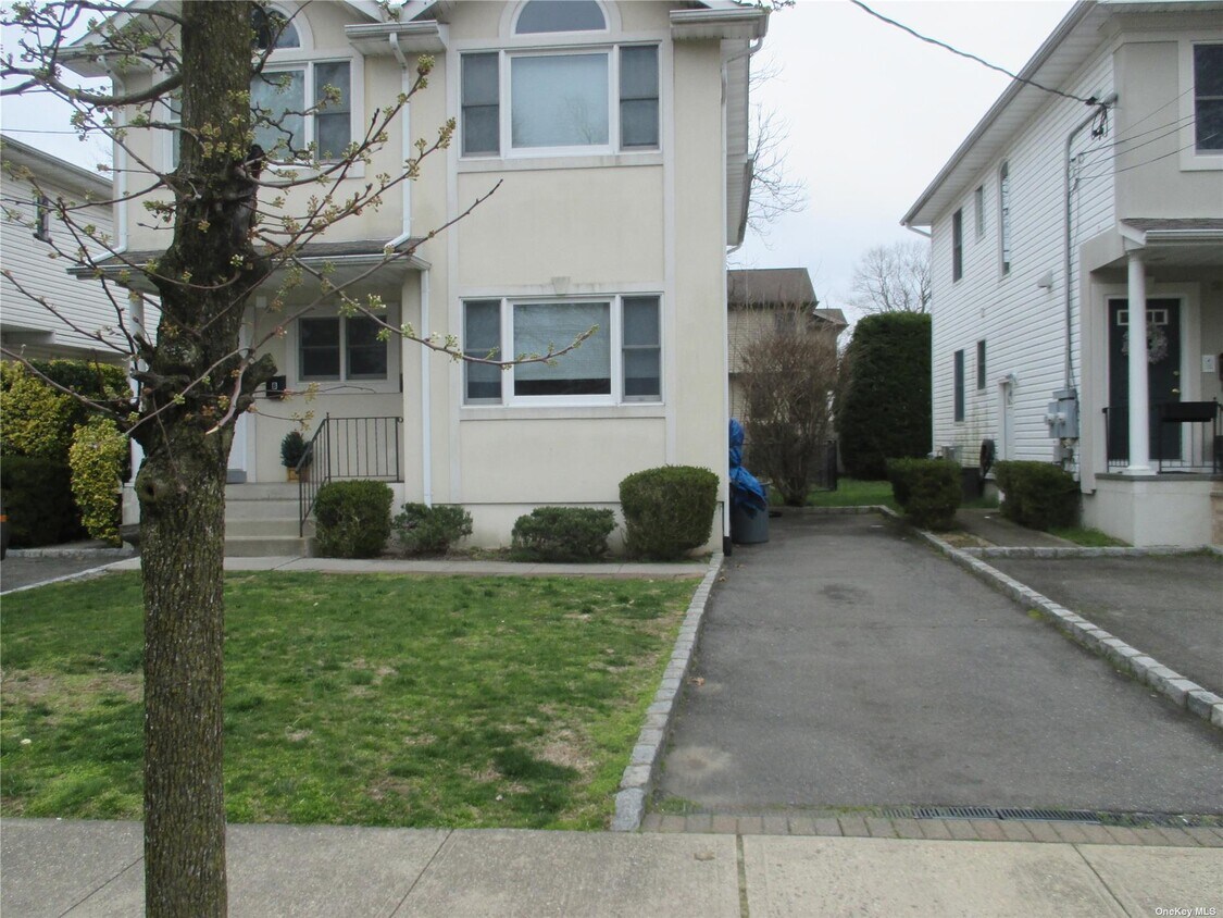 Primary Photo - 60 Firwood Rd