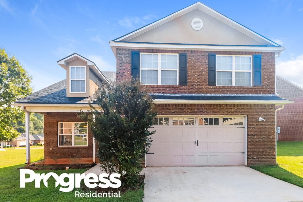 Foto principal - 205 Cranesbill Way