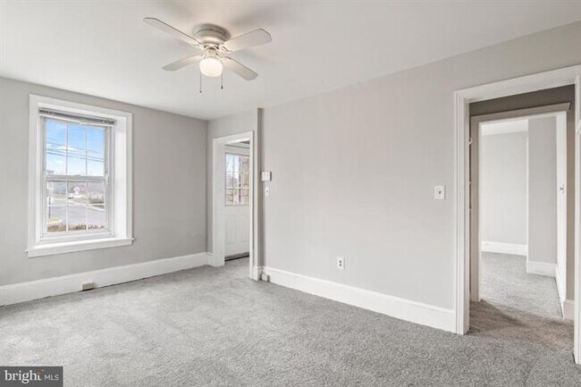 Foto del edificio - 1651 Limekiln Pike