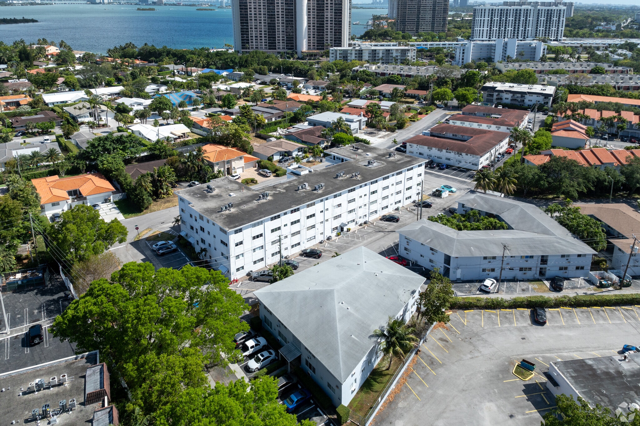 Longwood House Condominium