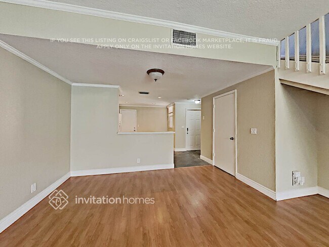 Foto del edificio - 1392 Coronado Rd