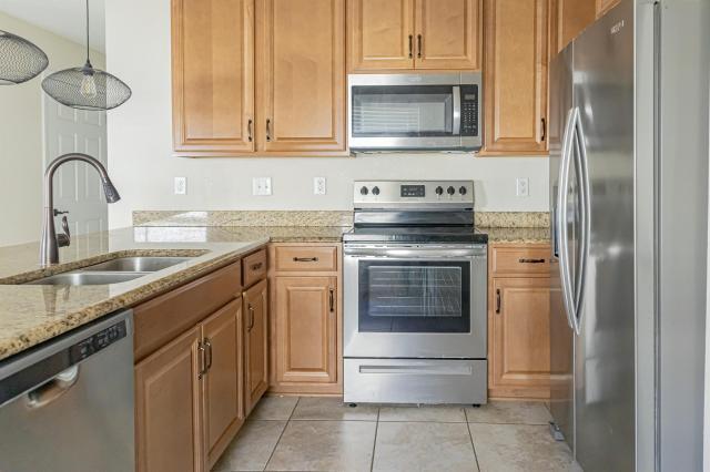 Foto del edificio - 3 bedroom in Jacksonville FL 32258