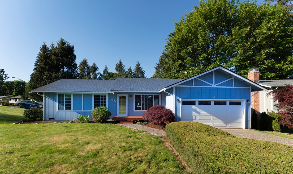 Photo - 12920 SE 157th Pl (Renton, WA)