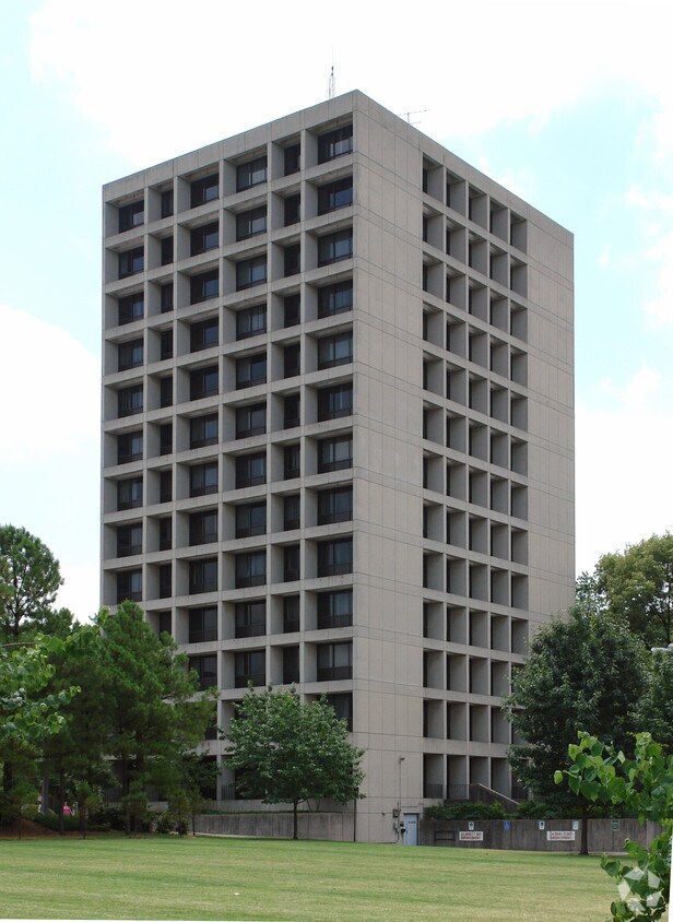 Foto principal - Randolph Residence Hall