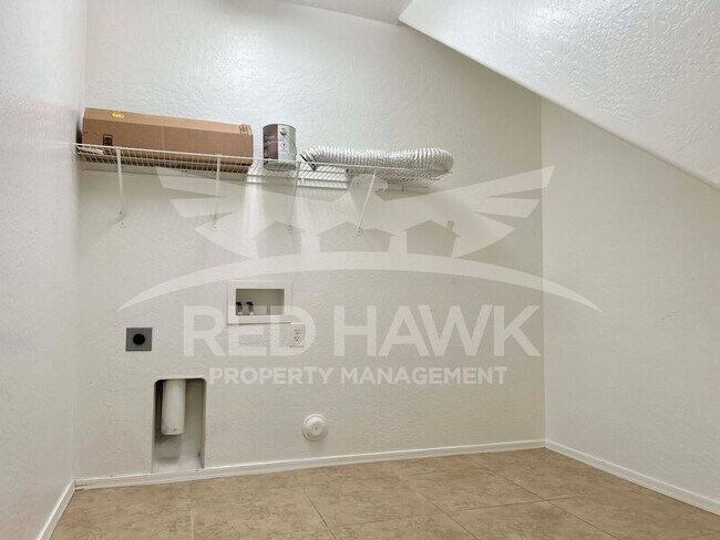 Foto del edificio - 4423 E McLellan Rd