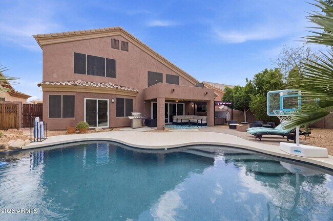 Building Photo - 9750 E Gelding Dr