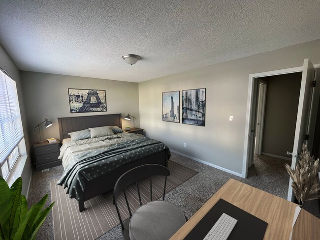Building Photo - Rand 938 FABULOUS TOWNHOUSE! DON'T MISS TH...