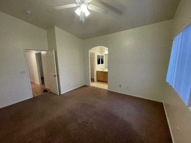 Building Photo - 4925 River Splash Ave