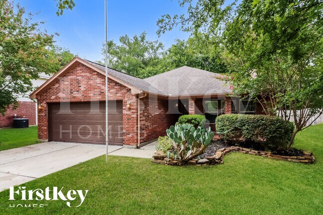 Foto del edificio - 13029 Victoria Regina Dr