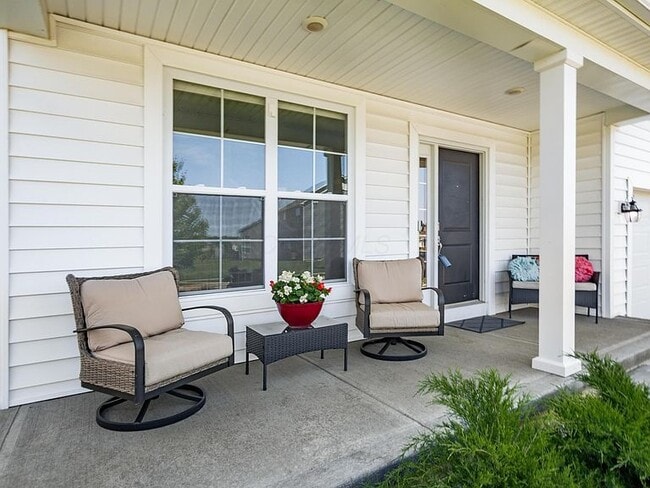 Building Photo - 9222 Ash Grove Dr