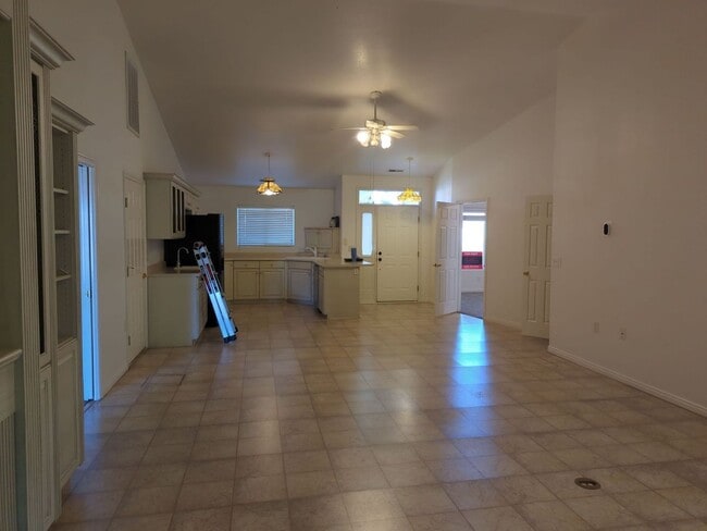 Building Photo - Charming 2-Bedroom + Office Home with Spacious Layout & Serene Backyard. Access to Community Pool...