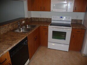 Building Photo - 8240 SW 25th Ct