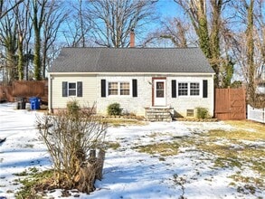 Building Photo - 3872 Leo St