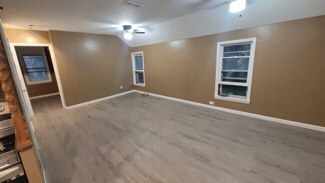 Building Photo - 80 Delaware Street, Unit 4