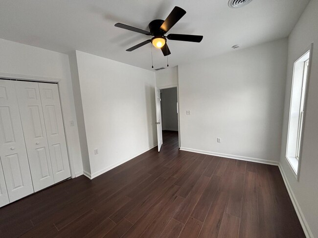 Foto del edificio - 1303 Buffalo St