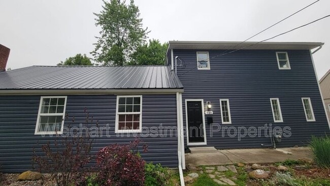 Building Photo - 720 N Moening St