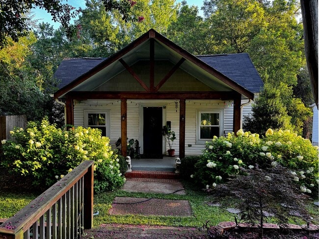 2/2 Home for Rent Just 5 Minutes from Down... - 2/2 Home for Rent Just 5 Minutes from Down...
