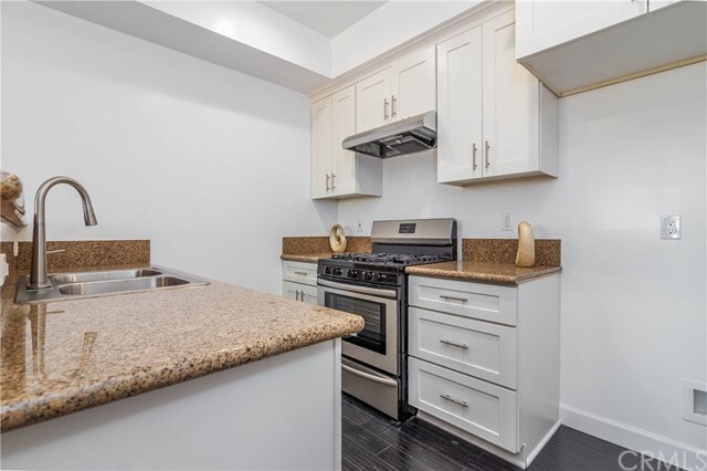 Foto del edificio - 11740 Vanowen St