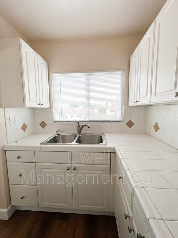 Foto del edificio - 3531 1/2 Park Blvd