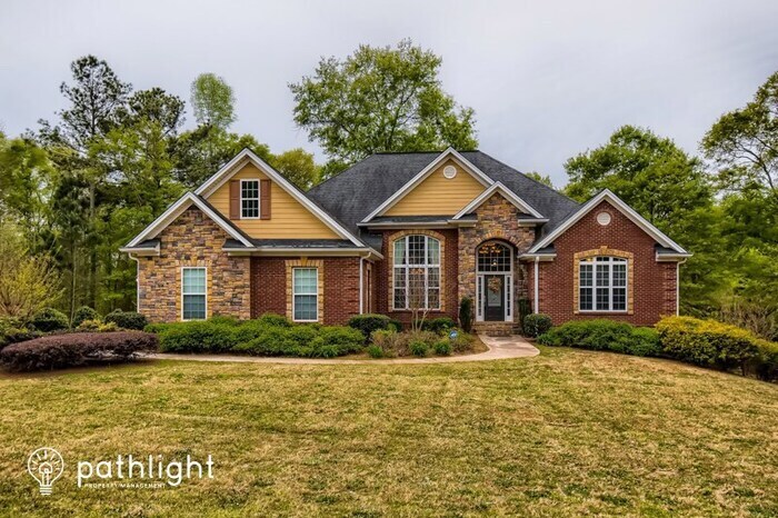 Primary Photo - 50 Cambridge Dr, Covington, GA, 30014