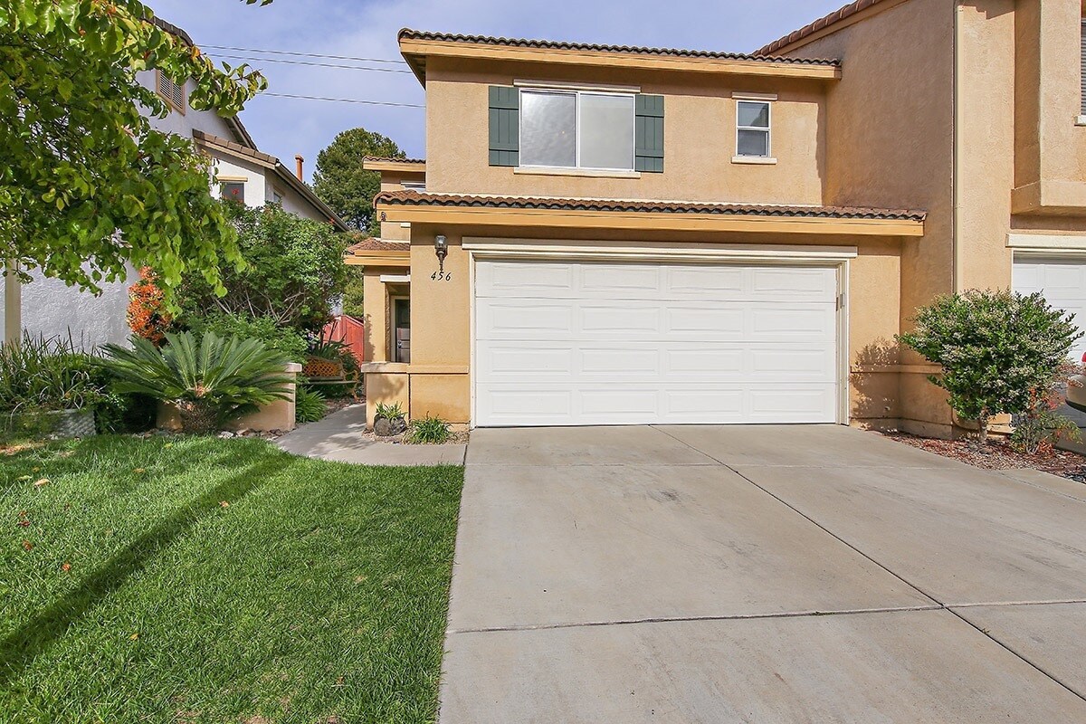 456 Dakota Way, Oceanside, CA 92056 Townhome Rentals in Oceanside CA