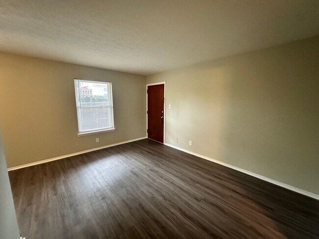 Foto del edificio - 4114 Billtown Rd