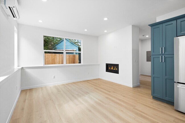 Foto del edificio - 142 N 82nd St