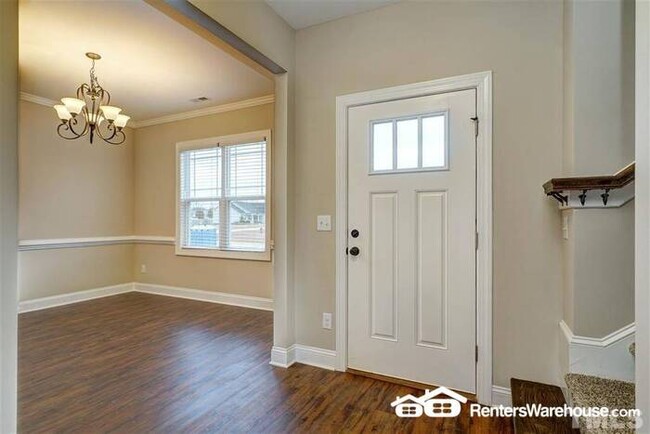 Foto del edificio - $500 Rent Incentive!!!