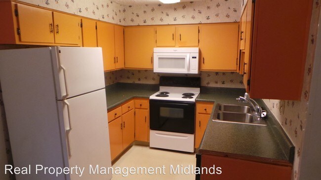 Foto del edificio - 601 Riverhill Cir