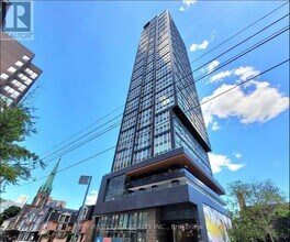 Building Photo - 319 Jarvis St