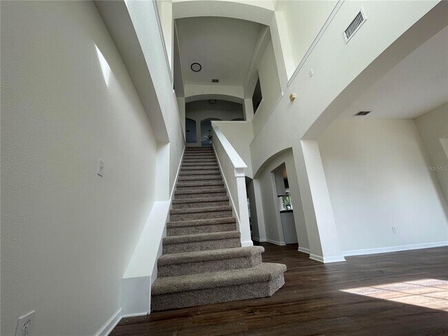 Foto del edificio - 1311 Brandon Dr