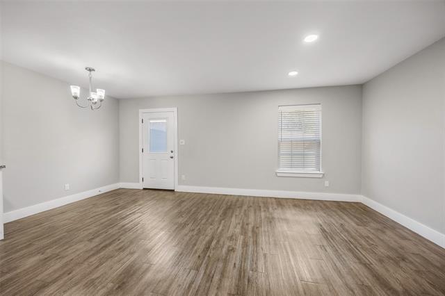 Building Photo - 901 W Collins St