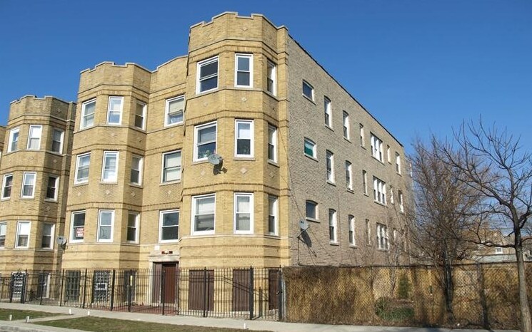 Primary Photo - 1117 N Christiana Ave