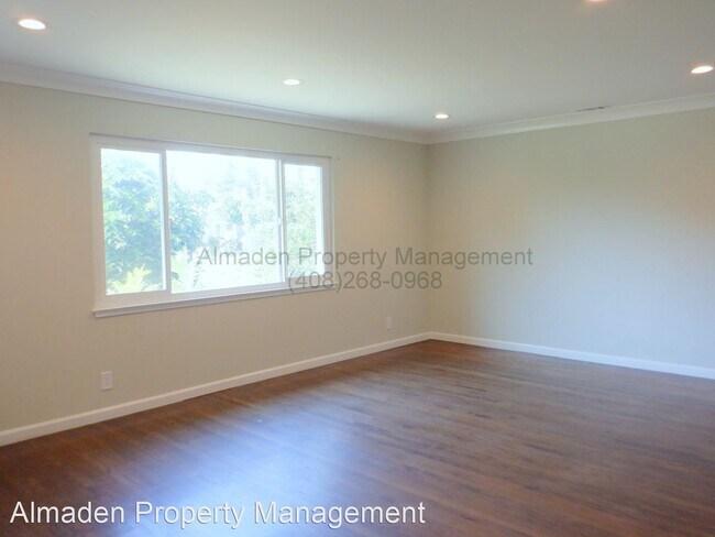 Foto del edificio - 4 br, 2 bath House - 1112 Kelly Dr.