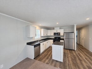Building Photo - 6 Canary Hill Dr