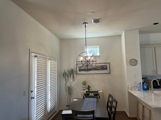 Foto del edificio - 4050 McKinney Ave