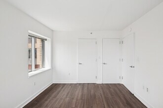 Interior Photo - MODA