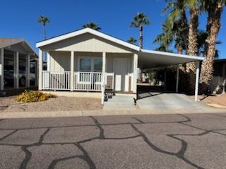 Foto del edificio - 16612 N 2nd Ln