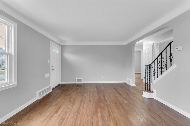 Building Photo - 25771 Zeman Ave